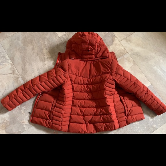 Women’s Scott Ultimate Down Ski Jacket - Picture 2 of 3